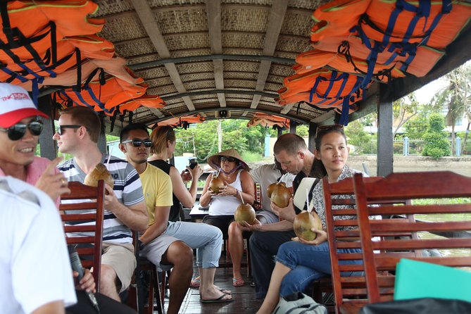 Cai Be Mekong Delta Tour: Cooking Class, Cycling & Craft Villages - Cooking lunch in a tropical garden