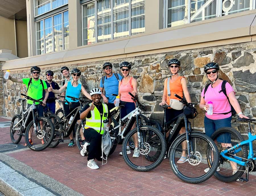 Cape Town: E-Bike City Tour - The V&A Waterfront brings the city’s busy side