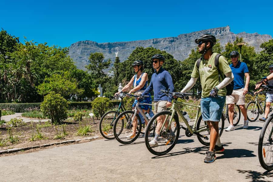 Cape Town: Guided Bike Tour - Bo-Kaap’s colorful houses and Cape Malay culture