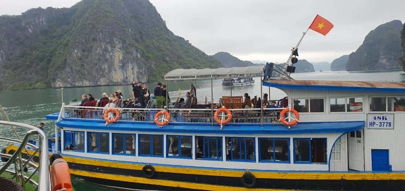 Cat Ba: Lan Ha, HaLong bay full day- biking, kayaking, lunch - A full day between two famous bays