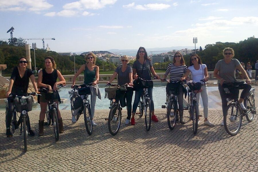 Central Lisbon 3-Hour Guided E-Bike Tour - Along the Tagus and past Time Out Market