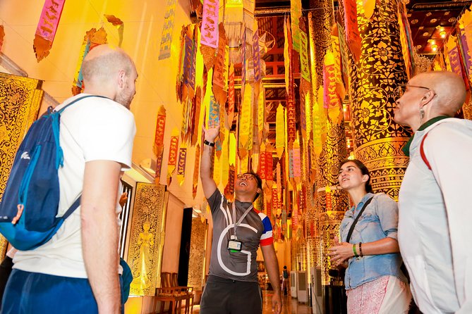Chiang Mai: Historic Old City Bike Tour - Morning or Night - Starting at Tha Phae Gate