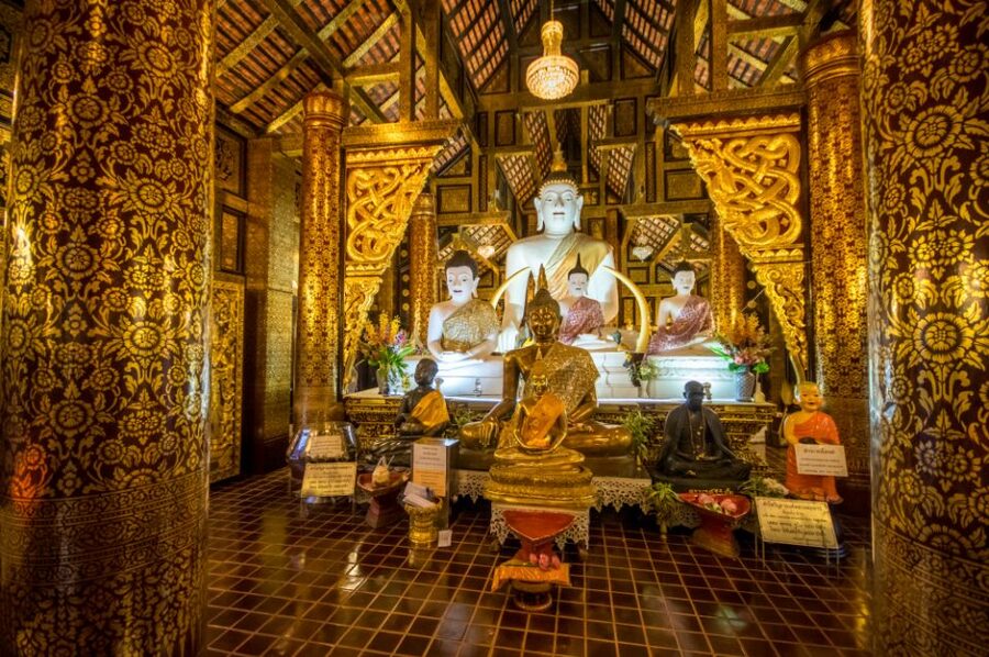 Chiang Mai: Historic Old City Bike Tour - Morning or Night - Guide quality and group size