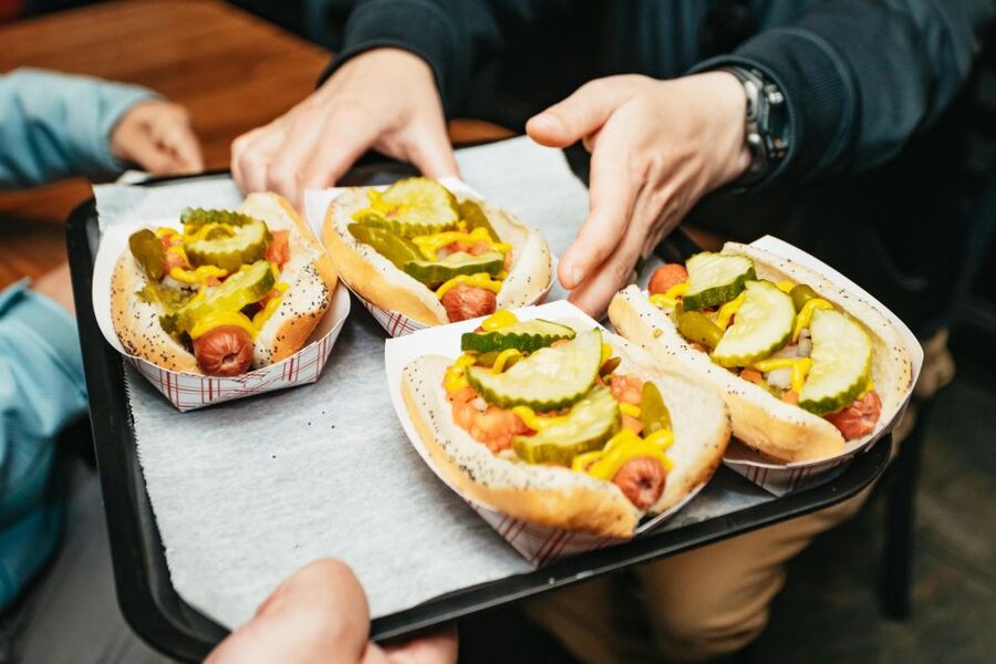 Chicago: Classic Food & Walking Tour with Free Bike or Kayak - Key points to know before booking