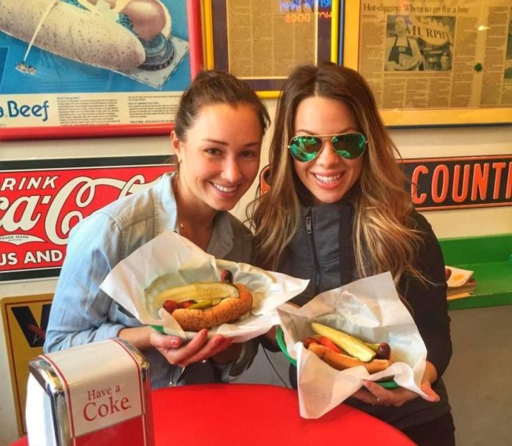 Chicago: Classic Food & Walking Tour with Free Bike or Kayak - The free bike or kayak rental can make the day worthwhile