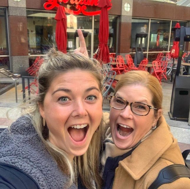 Chicago: Classic Food & Walking Tour with Free Bike or Kayak - Italian beef, hot dogs, and what makes them Chicago