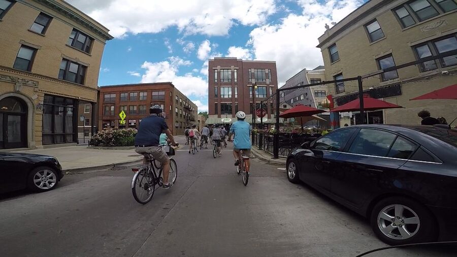 Chicago: Full-Day or Half-Day Bike Rental - Museum Campus and three major museums