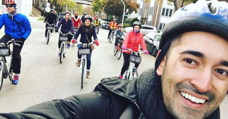 Chicago: Westside Food Tasting Bike Tour with Guide - Why this bike tour works as a Chicago introduction