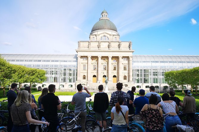 Classic Mike's Bike Tour daily @ 11.30 incl Beer Garden & Surfers - Marienplatz begins the story