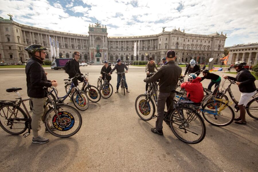 Classic Vienna: 3-Hour Guided Bike Tour - Why a bike is smart for central Vienna