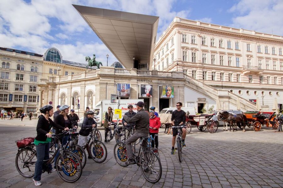 Classic Vienna: 3-Hour Guided Bike Tour - Canal views, Urania, and Stadtpark