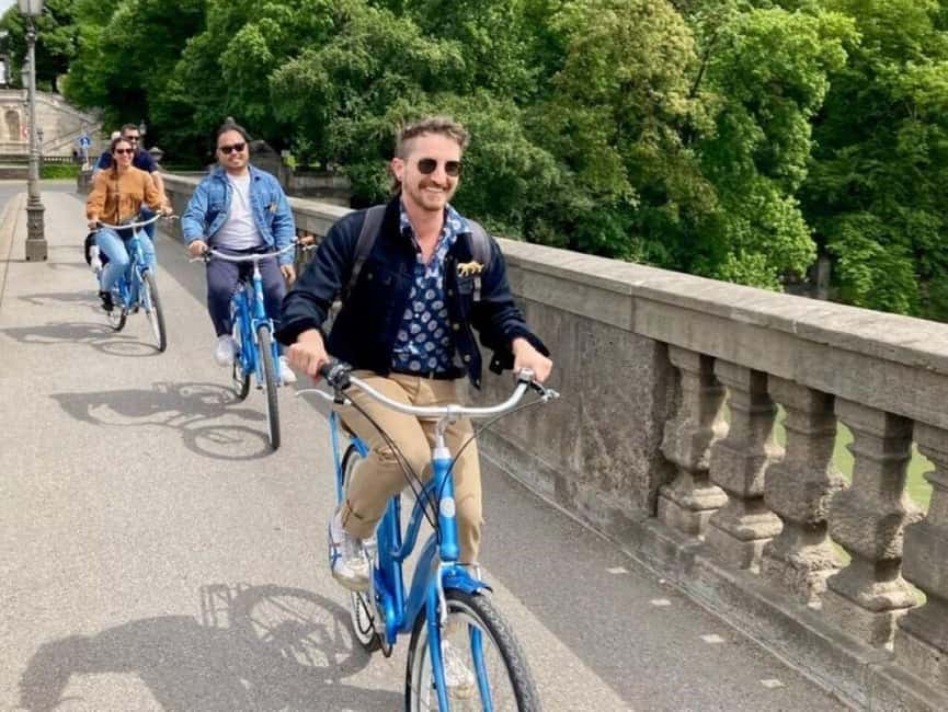 Copenhagen: 2-hour City Highlights Bike Tour - The Little Mermaid, with room for photographs