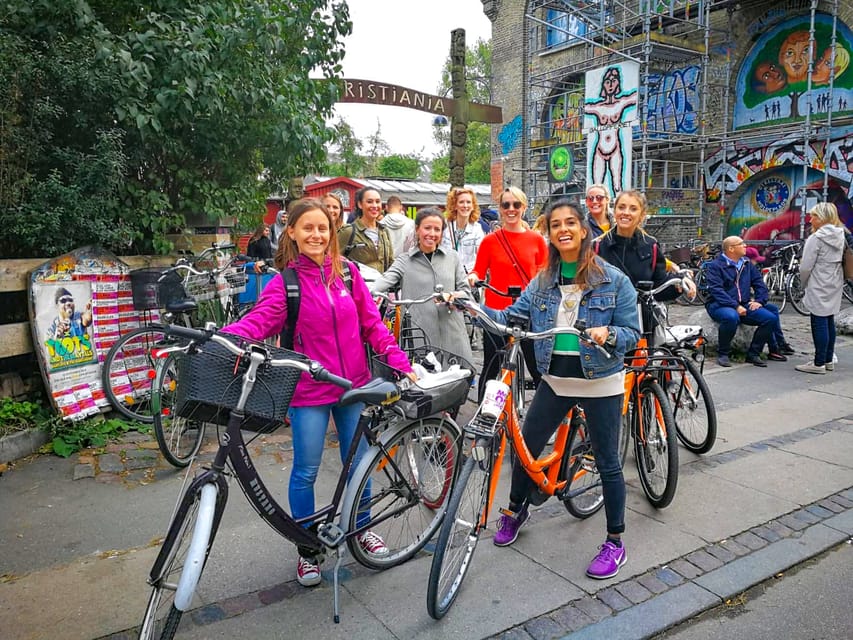 Copenhagen: 3-Hour City Highlights Bike Tour with Guide - Christiansborg, the Royal Library, and the Black Diamond