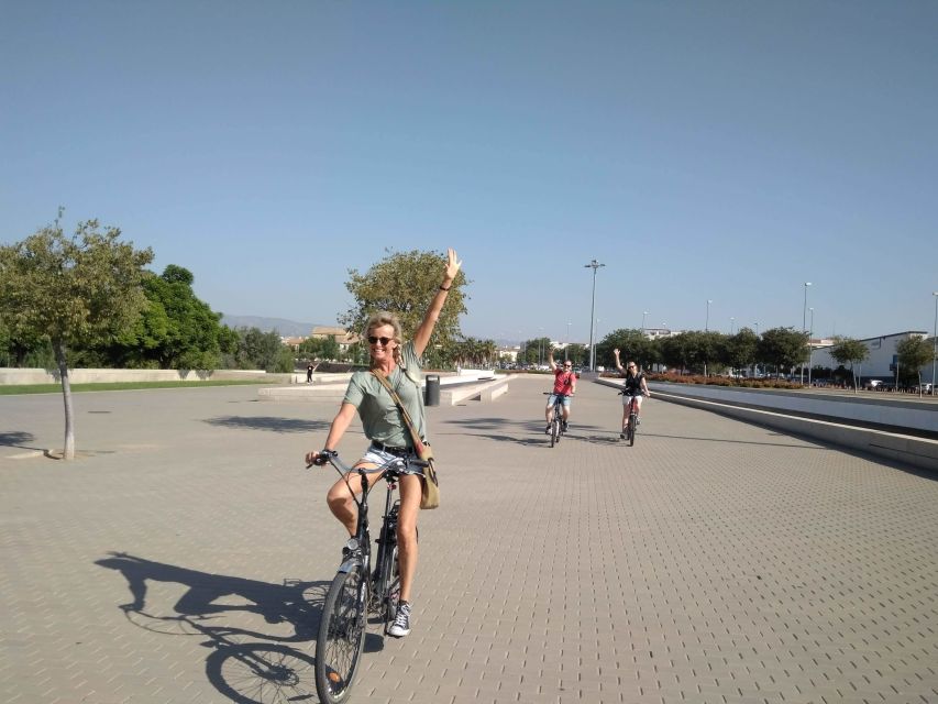 Córdoba Daily Highlights Bike Tour - Seeing the Mezquita Without Going Inside