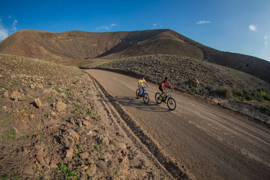 Corralejo: E-Bike Rental with Map to Popcorn Beach - Key points to know before you book
