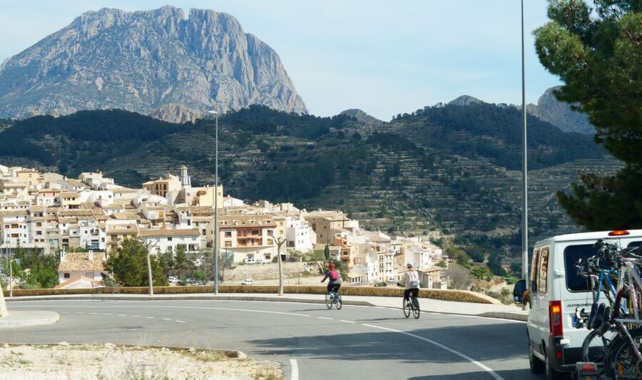 Costa Blanca Downhill Bike Ride - The first descent toward Penàguila