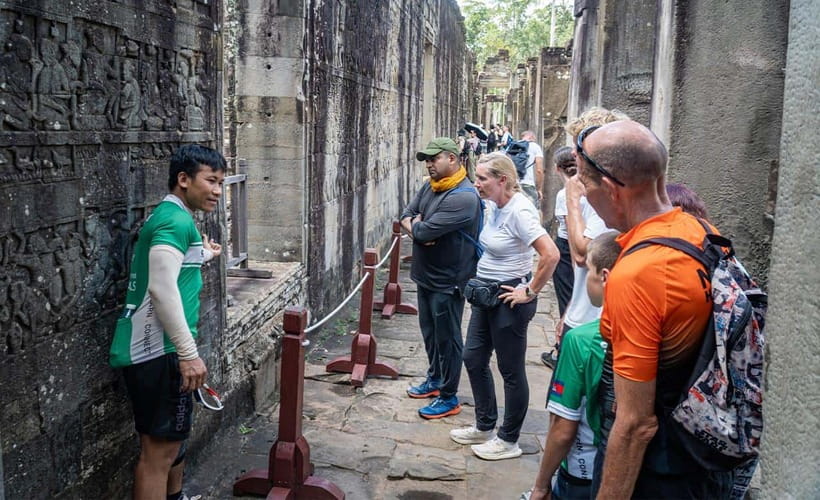 Cycle Angkor Backroad Bike Tour / E-Bike or Tuk Tuk - A Cambodian lunch beside the garden pond
