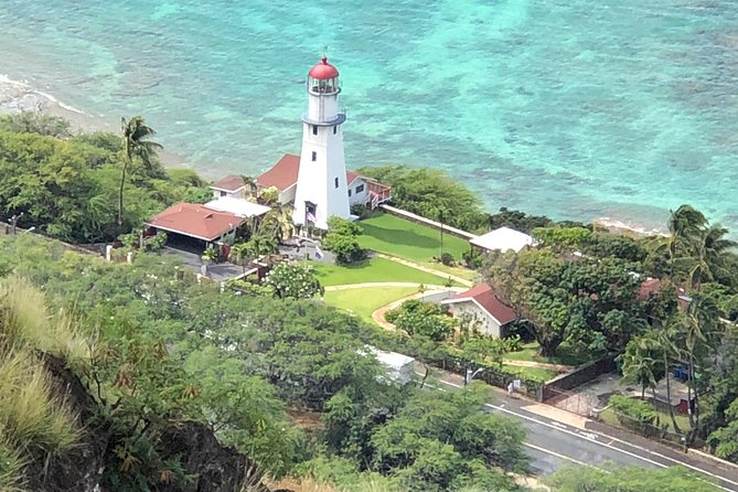 Diamond Head Bike to Hike and Local Lunch - Makalei Beach and the green sand detail