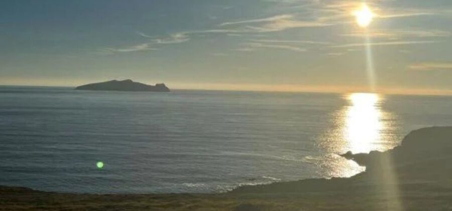 Dingle: Self-Guided eBike Tour - Coumeenoole Beach: the best place to slow down