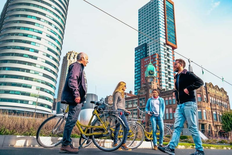 Discover Rotterdam: Classic Highlights Bike Tour by a Local - The 20-minute pause at Heilige Boontjes
