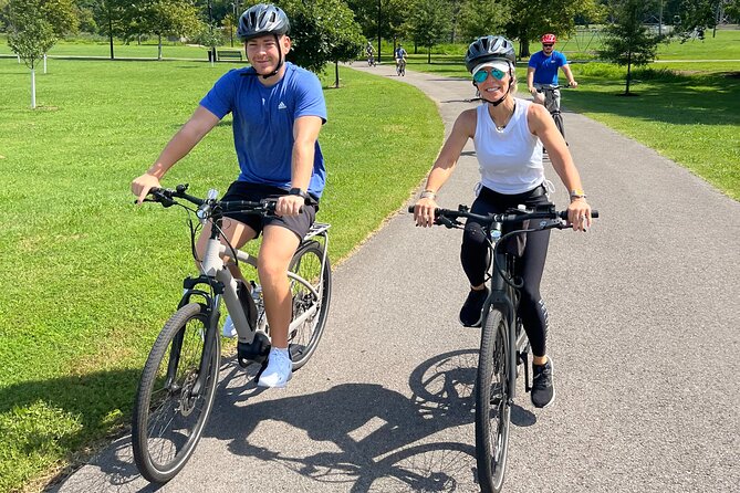 Downtown Nashville's Hidden Gems E-bike Tour - From railroad warehouses to the Gulch