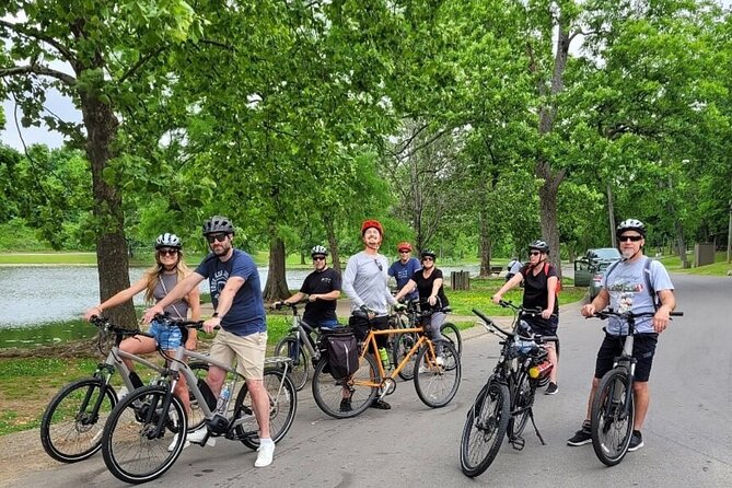 Downtown Nashville's Hidden Gems E-bike Tour - Music landmarks around downtown
