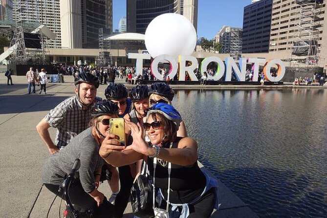 Downtown Toronto Bike Tour - What the guides add to the ride