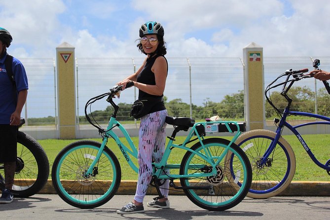 E-Bike City Tour though Cozumel & Taco Tasting Tour - The beach break at Sand Dollar Sports