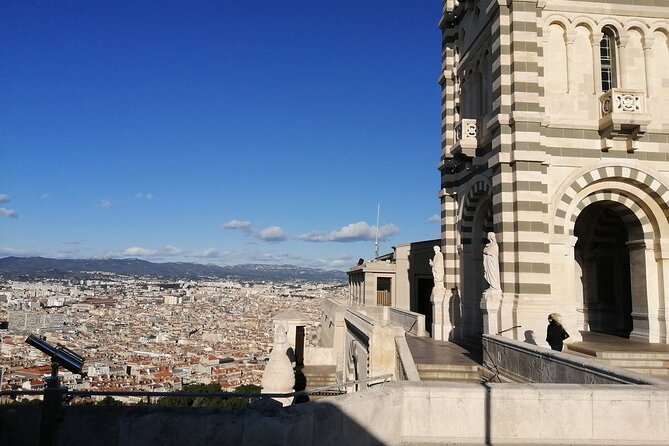 E-Bike Rental in Marseille with our brand new Virtual Guide !! - What comes with the bike