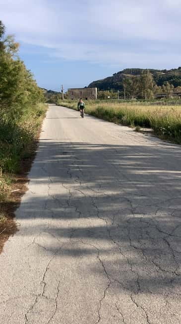 E-Bike Scala dei Turchi: Food tasting, villages, snorkeling, nature reserve - Price, transfers, and the real value