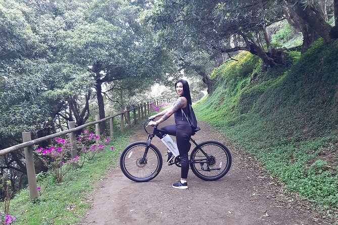 E-Bike Tour Monte Brasil | Terceira Island - São João Baptista Fortress puts the ride in context