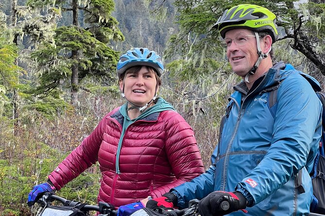eBike Rainforest Experience - Small groups and guides who shape the outing