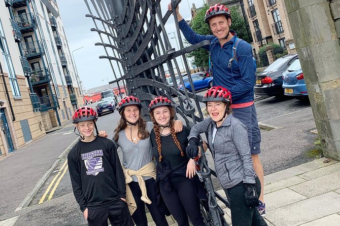 Edinburgh City Bike Tour - Choice of E-Bike or Manual - E-bike or manual bike: which should you choose?