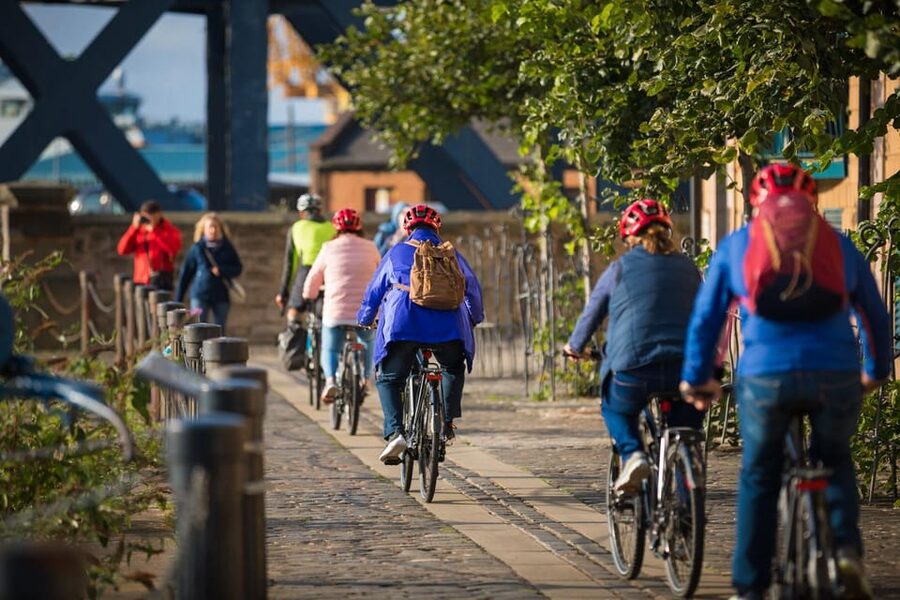 Edinburgh: Sightseeing Bike Tour - The return ride and the hills