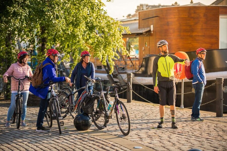 Edinburgh: Sightseeing Bike Tour - Standard bicycle or e-bike?