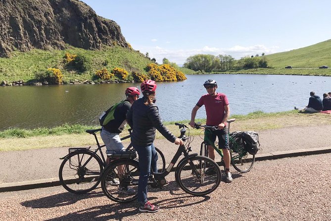 Edinburgh Sky to Sea Bike or E-Bike Tour with Transfer by TBC - Following an old railway toward the coast