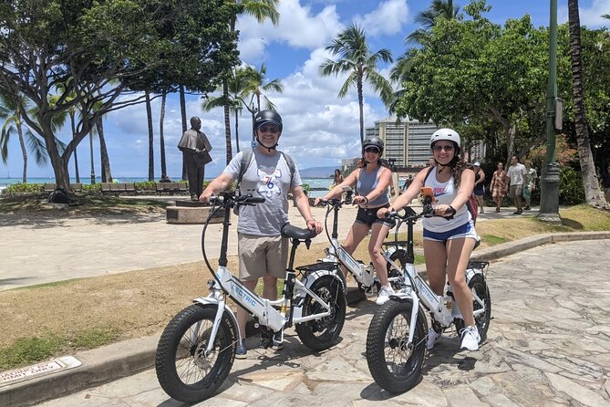 Electric Bike Ride & Diamond Head Hike Tour - Getting comfortable on the e-bike