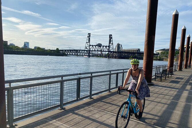 Essential Portland Oregon Bike and E-Bike Tour! - The Arts District and Portland Art Museum