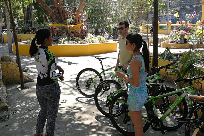 Explore Bangkok by Bike & Boat with Lunch - Starting at Jamming Thailand HQ