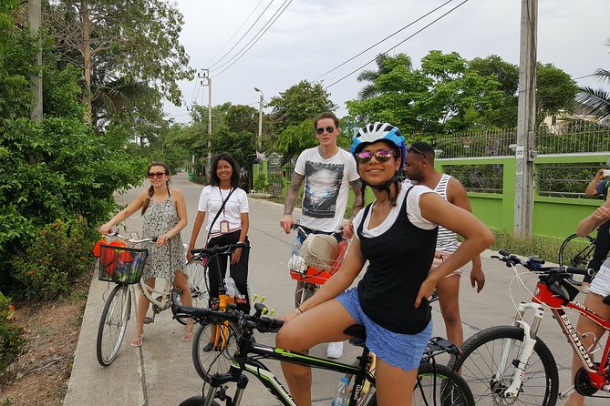Explore Bangkok by Bike & Boat with Lunch - The long-tail boat ride along the canals