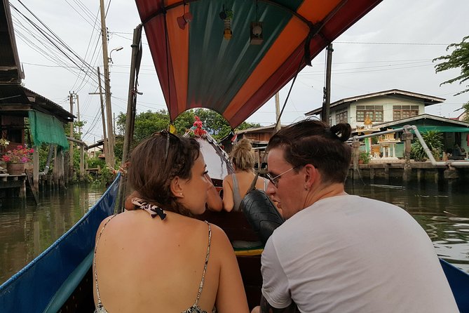 Explore Bangkok by Bike & Boat with Lunch - Talat Phu Market brings the morning to life
