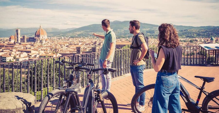 Florence: Guided Electric Bike Tour with Gelato - Key points at a glance