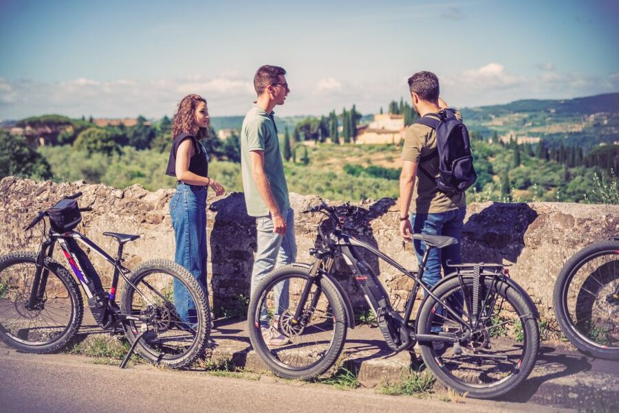 Florence: Night Tour by Electric Bike - Key points at a glance