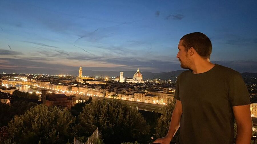 Florence: Night Tour by Electric Bike - Along the Arno after sunset