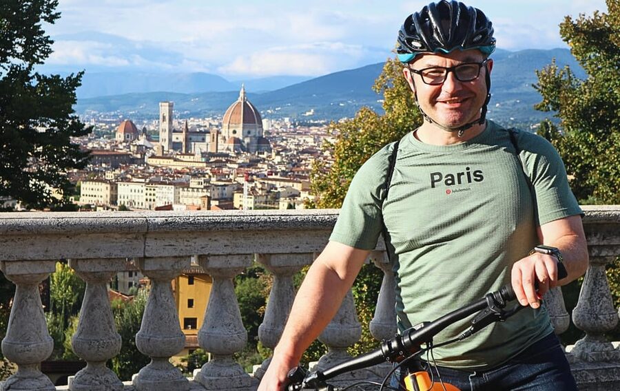 Florence Premium E-Bike Tour + Photo Shoot and Tastings - The private format and the guides
