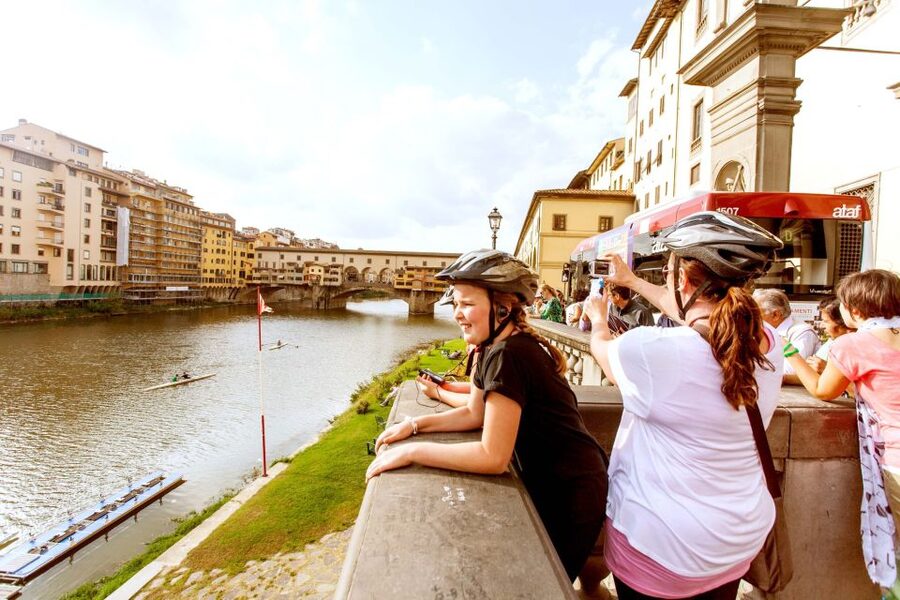 Florence: Private Bike Tour - What the guide adds to the ride