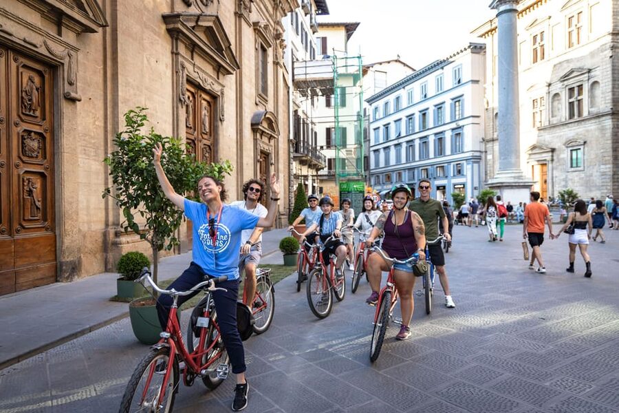 Florence: Private Bike Tour - Piazza della Signoria and the city’s outdoor museum