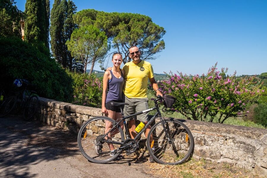 Florence: Tuscany Bike Tour with Wine & Olive Oil - The wine and olive oil stop