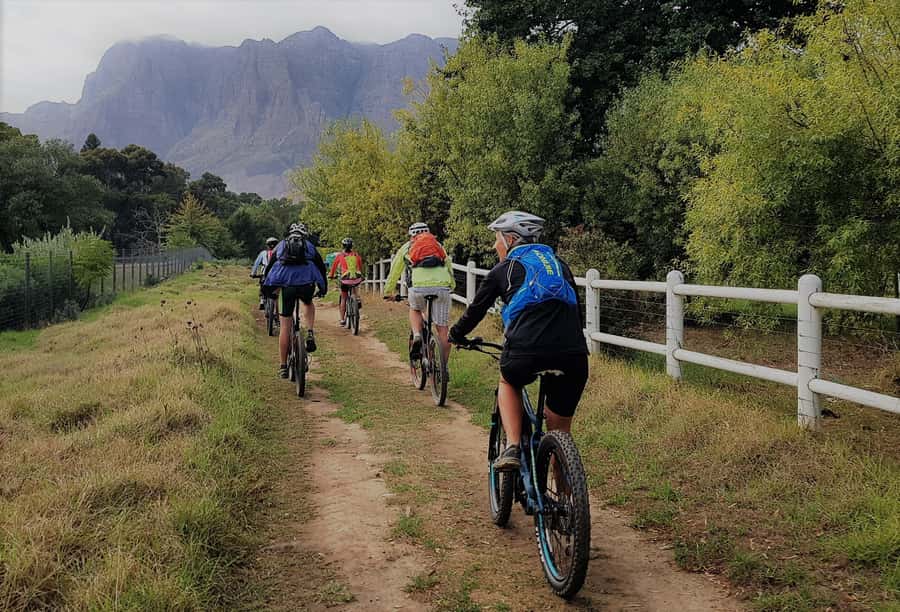 Franschhoek: E-bike Tour with Wine Tasting and Lunch - Banhoek Conservancy and the stream crossings