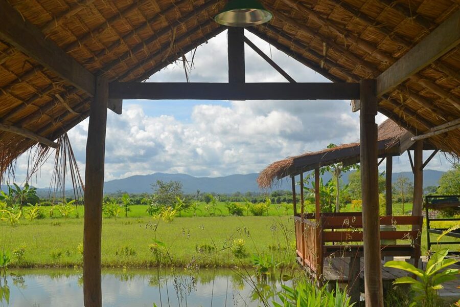 From Chiang Mai: Mae Taeng Valley and Waterfalls Cycle Tour - A country ride north of Chiang Mai